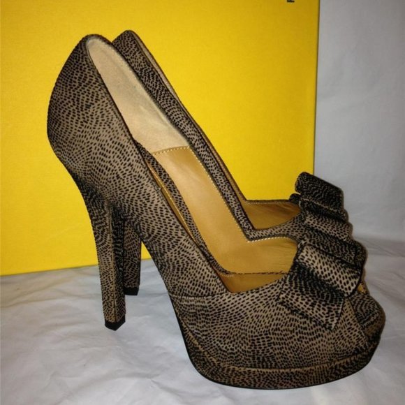 FENDI Deco Textured Suede Peep Toe Bow Platform Pumps Shoes Heels - Picture 6 of 10